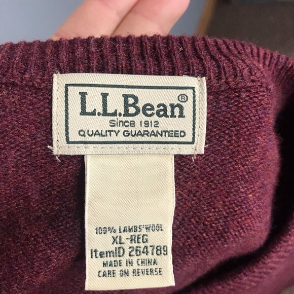 L.L. Bean Mens Solid Burgundy V-Neck Sweater XL Extra Large 100% Lambswool - Picture 8 of 8
